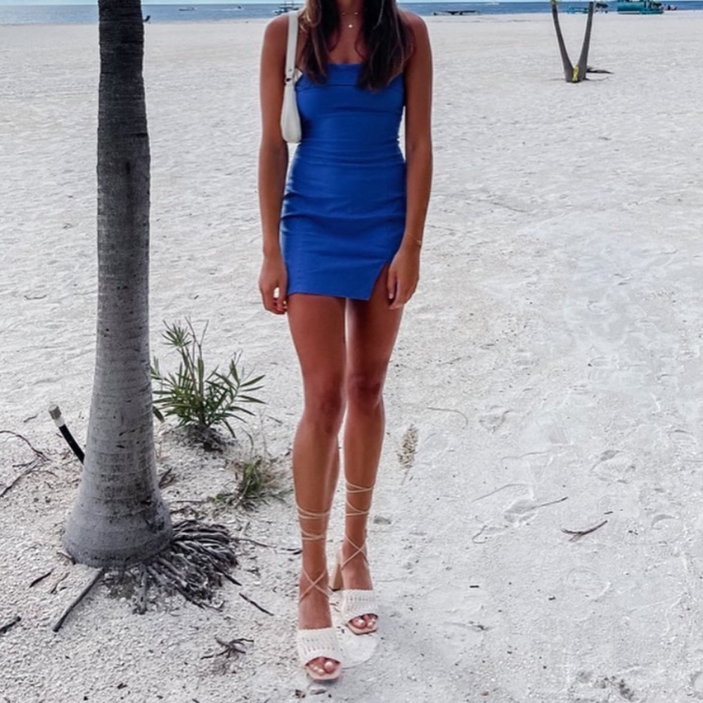Blue strapless mini dress - size M but fits like a S
